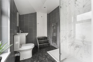 Photo 21- click for photo gallery